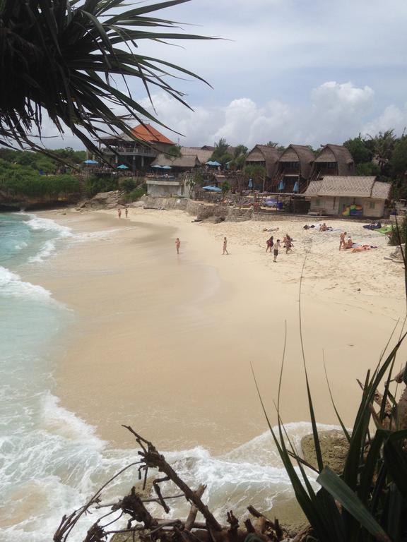 Dream Beach Villa Lembongan Exteriör bild